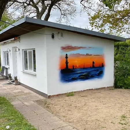 Bungalow Im Erlengrund Holiday home Rostock